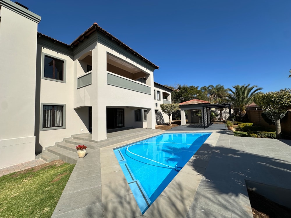 House for sale in Waterkloof Ridge - PT1708318 House for sale in Waterkloof Ridge - PT1708318