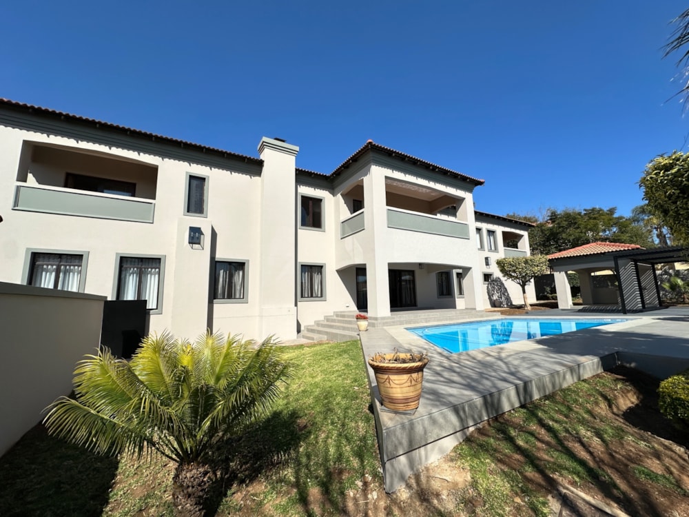 House for sale in Waterkloof Ridge - PT1708318 House for sale in Waterkloof Ridge - PT1708318