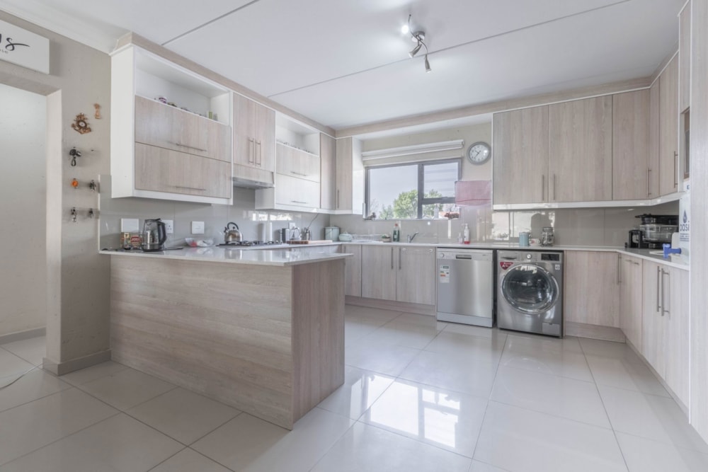 Apartment for sale in Morehill - EN1711907