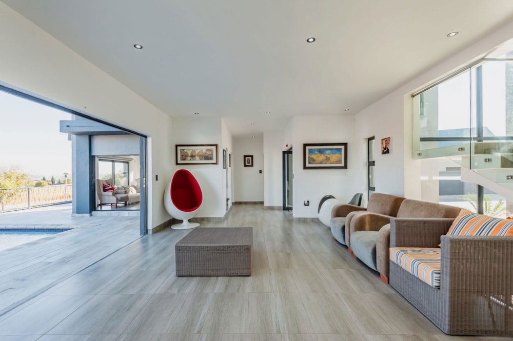 Double-storey house let in Copperleaf - 1CU1710038