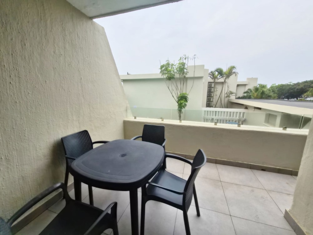 Apartment to rent in uMhlanga Rocks - 1ND1712882