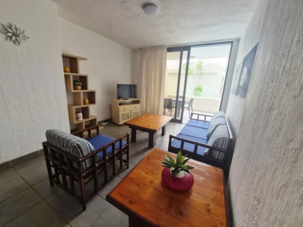 Apartment to rent in uMhlanga Rocks - 1ND1712882