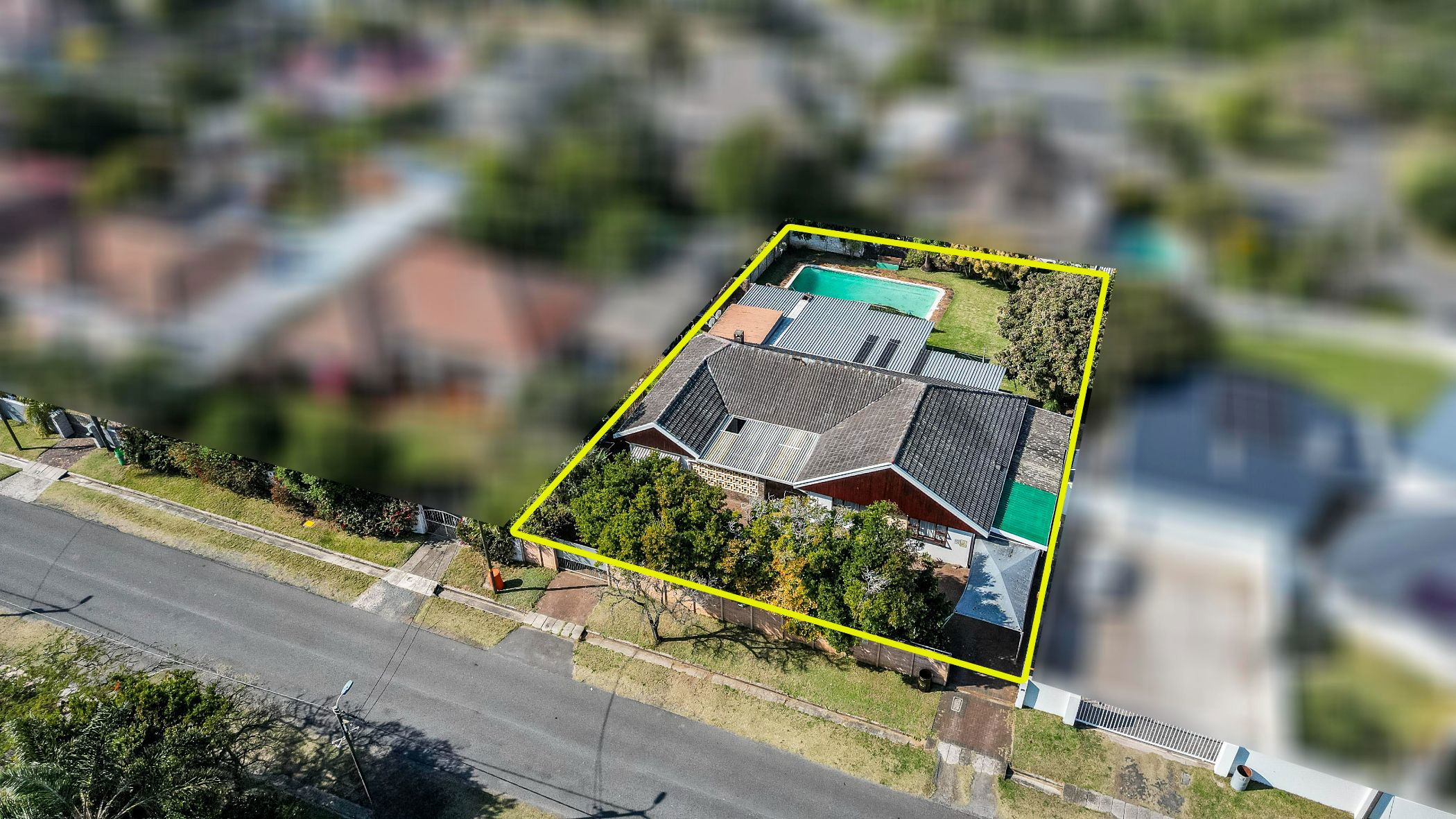 House for sale in Nahoon Beach - 1EZ1709844