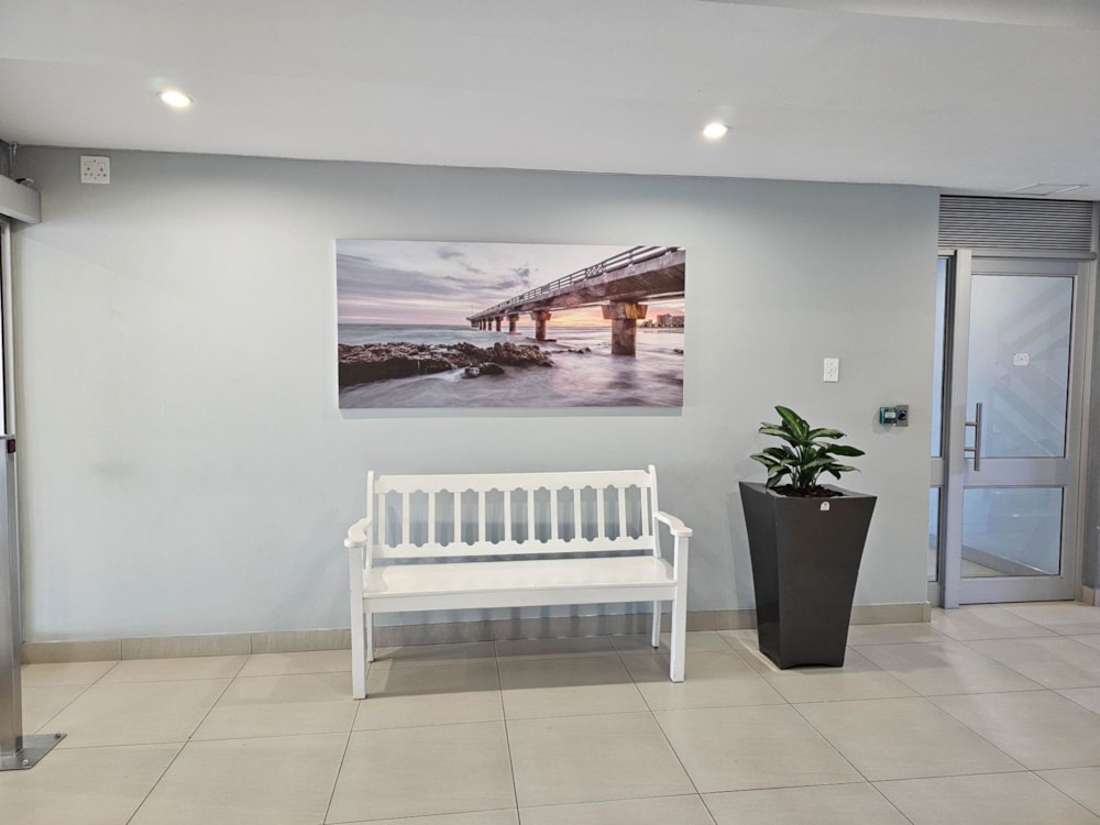 Apartment for sale in Summerstrand - 1PLZ1711640 Apartment for sale in Summerstrand - 1PLZ1711640