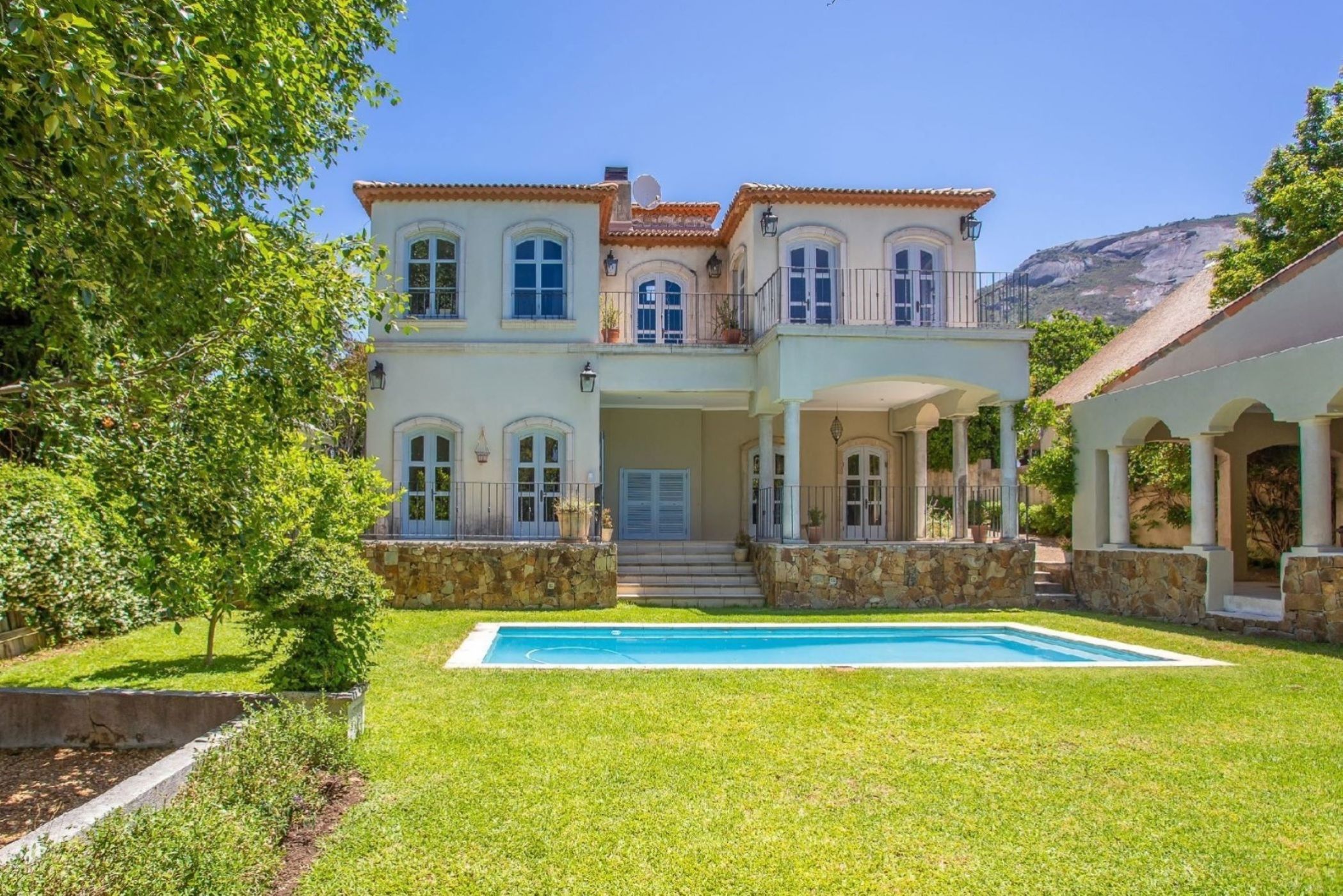 House for sale in Hoog-En-Droog - TK1681065