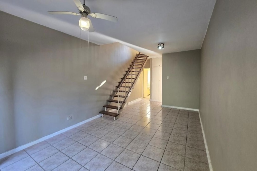 Double-storey apartment for sale in Pinetown - 1WP1711956 Double-storey apartment for sale in Pinetown - 1WP1711956