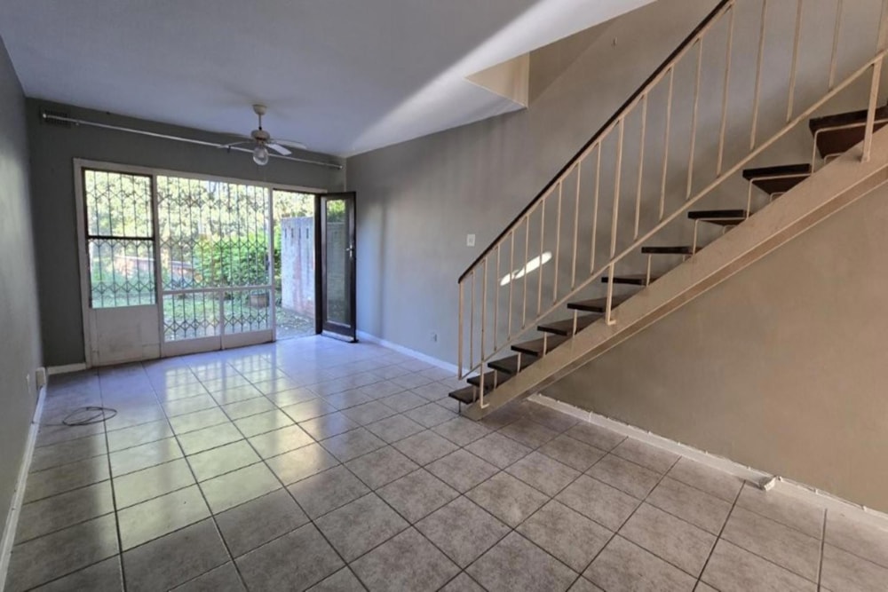 Double-storey apartment for sale in Pinetown - 1WP1711956 Double-storey apartment for sale in Pinetown - 1WP1711956