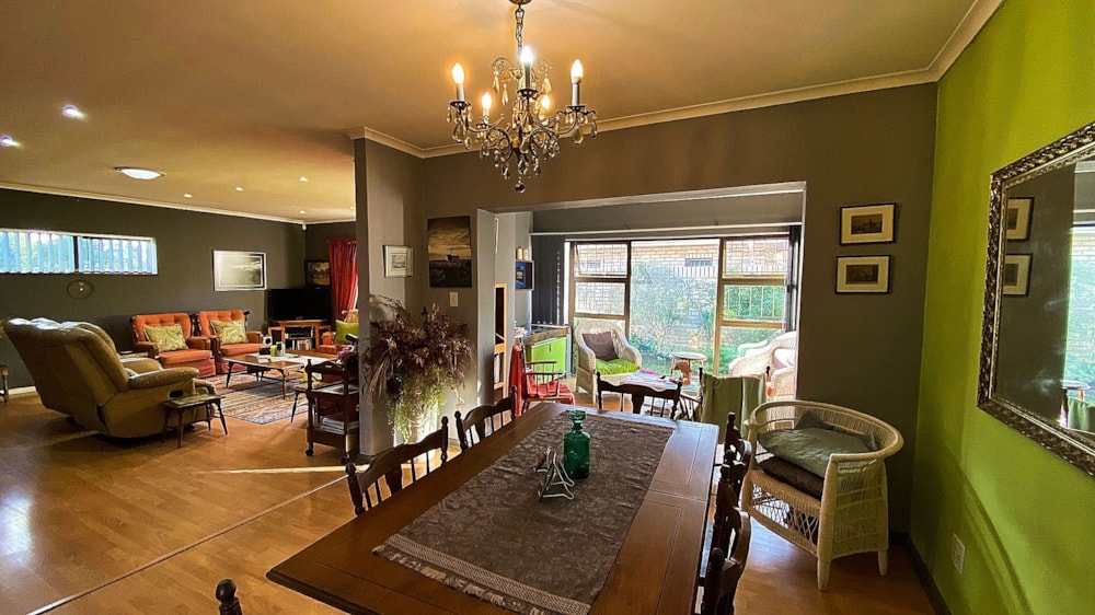 Townhouse for sale in Summerstrand - 1PLZ1710598 Townhouse for sale in Summerstrand - 1PLZ1710598