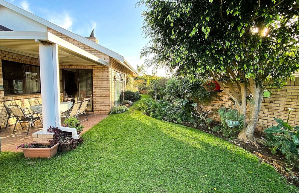 Townhouse for sale in Summerstrand - 1PLZ1710598 Townhouse for sale in Summerstrand - 1PLZ1710598