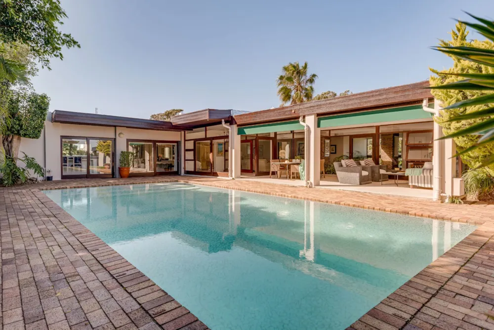 House sold in Summerstrand - 1PLZ1711925