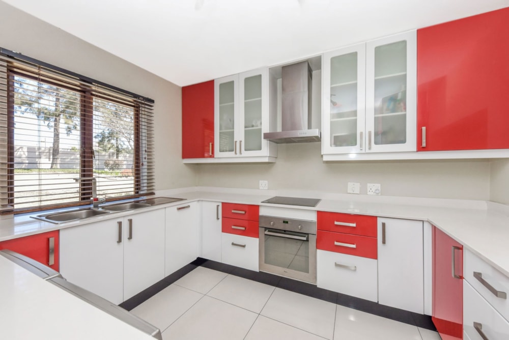 Apartment for sale in Lonehill - FW1710160 Apartment for sale in Lonehill - FW1710160