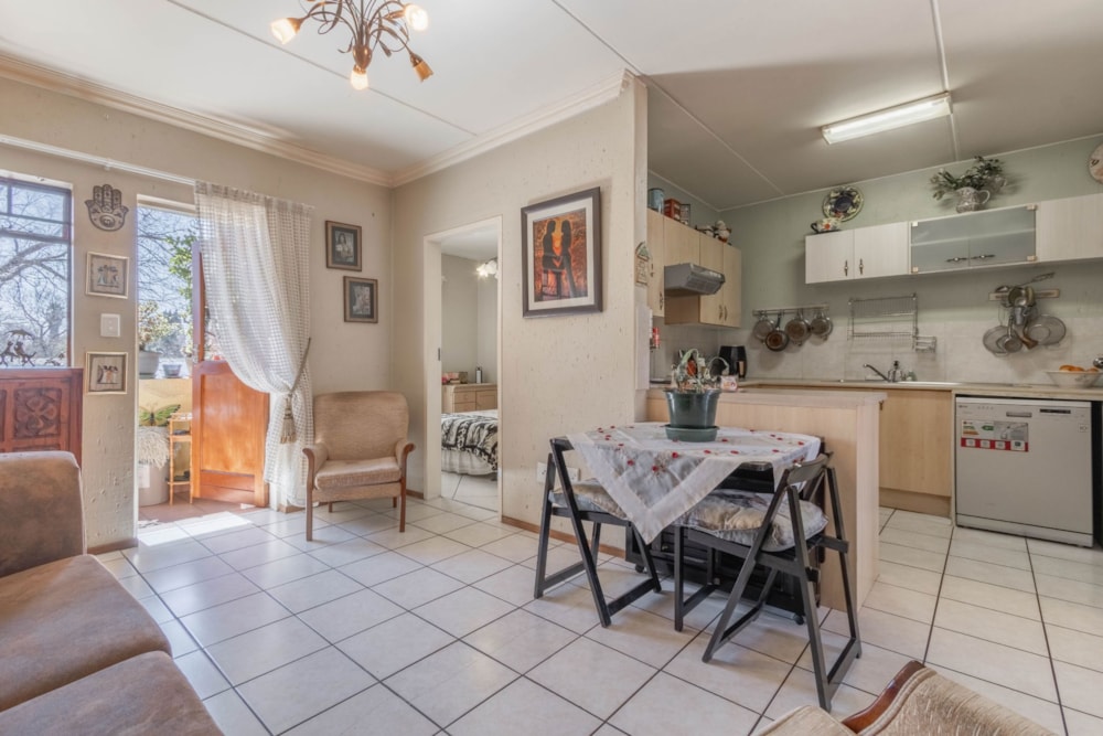 Townhouse for sale in Comet - BOK1711951