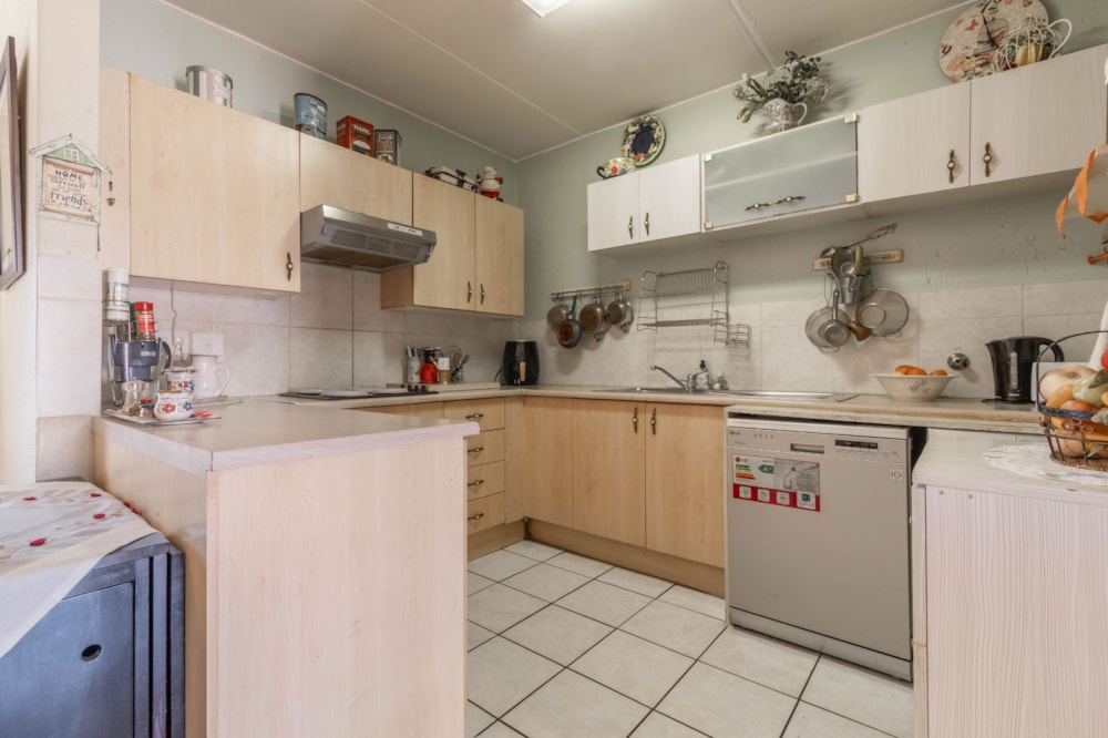 Townhouse for sale in Comet - BOK1711951