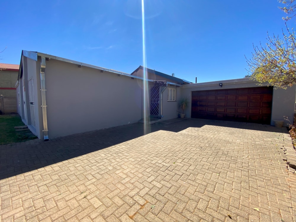 House for sale in Fauna - 1BX1712330 House for sale in Fauna - 1BX1712330