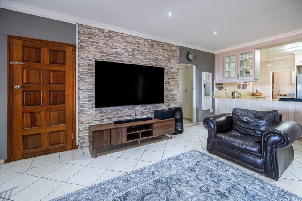 Townhouse for sale in Winklespruit - 1WB1689741 Townhouse for sale in Winklespruit - 1WB1689741