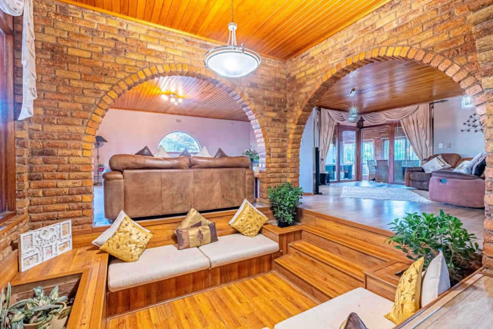 House for sale in Buccleuch - HP1711960