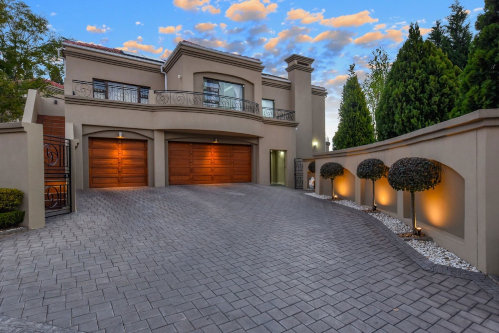 House for sale in Sunninghill Gardens - FW1711902