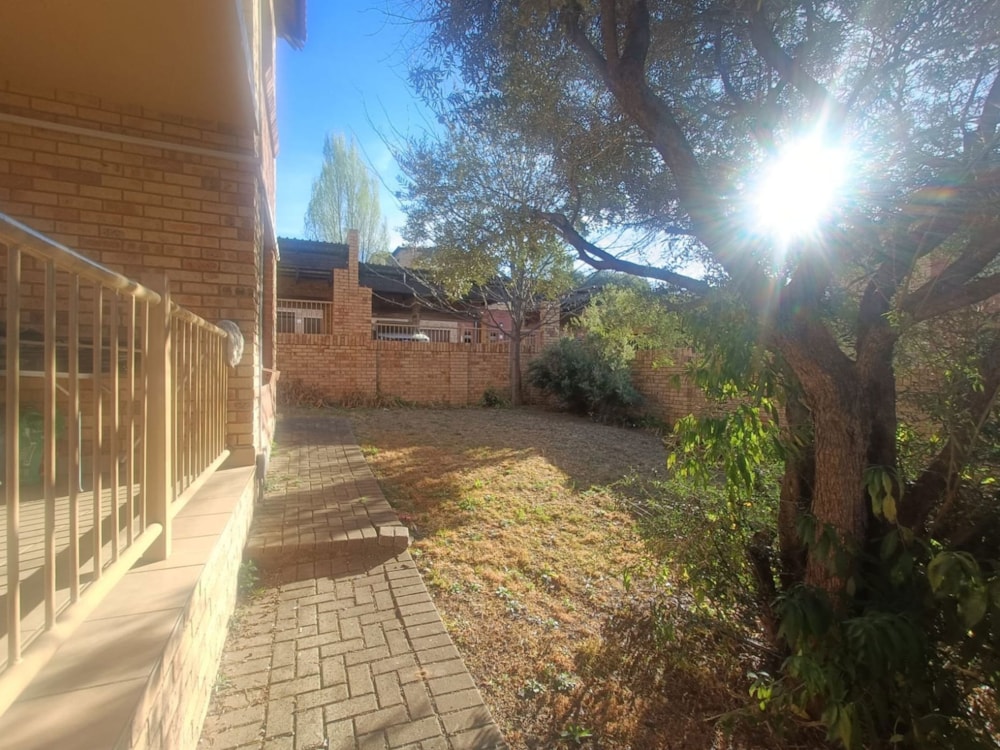 Townhouse for sale in Shellyvale - 1BX1711994