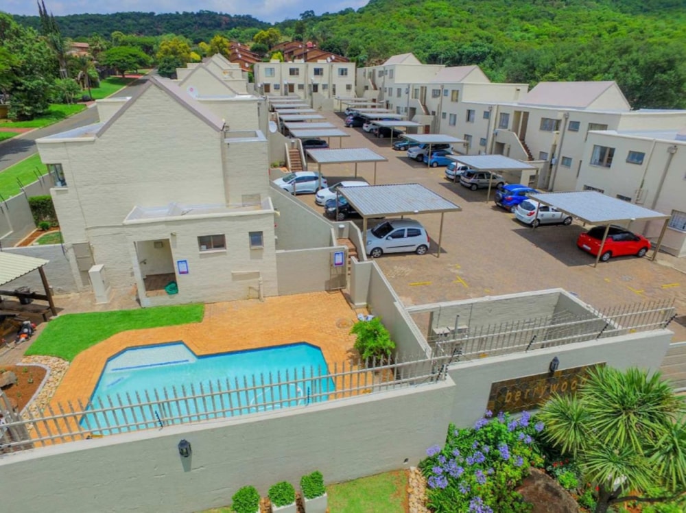 Townhouse for sale in Glenvista - 1GV1707670 Townhouse for sale in Glenvista - 1GV1707670