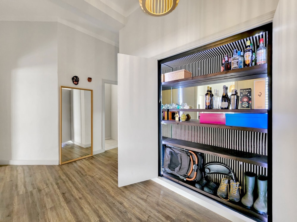 Apartment for sale in Sea Point - AS1711372 Apartment for sale in Sea Point - AS1711372