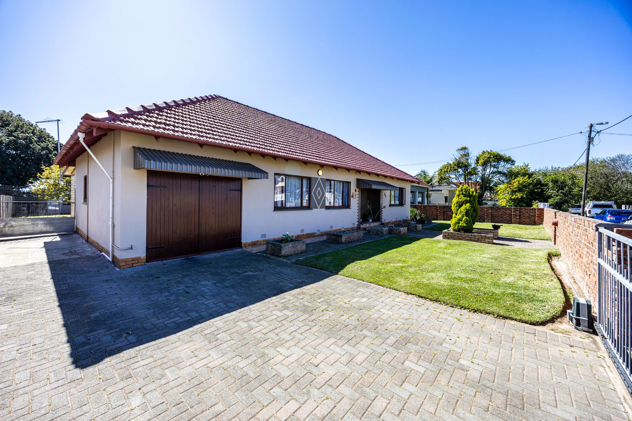 House for sale in Greenfields, East London - 1EZ1712235