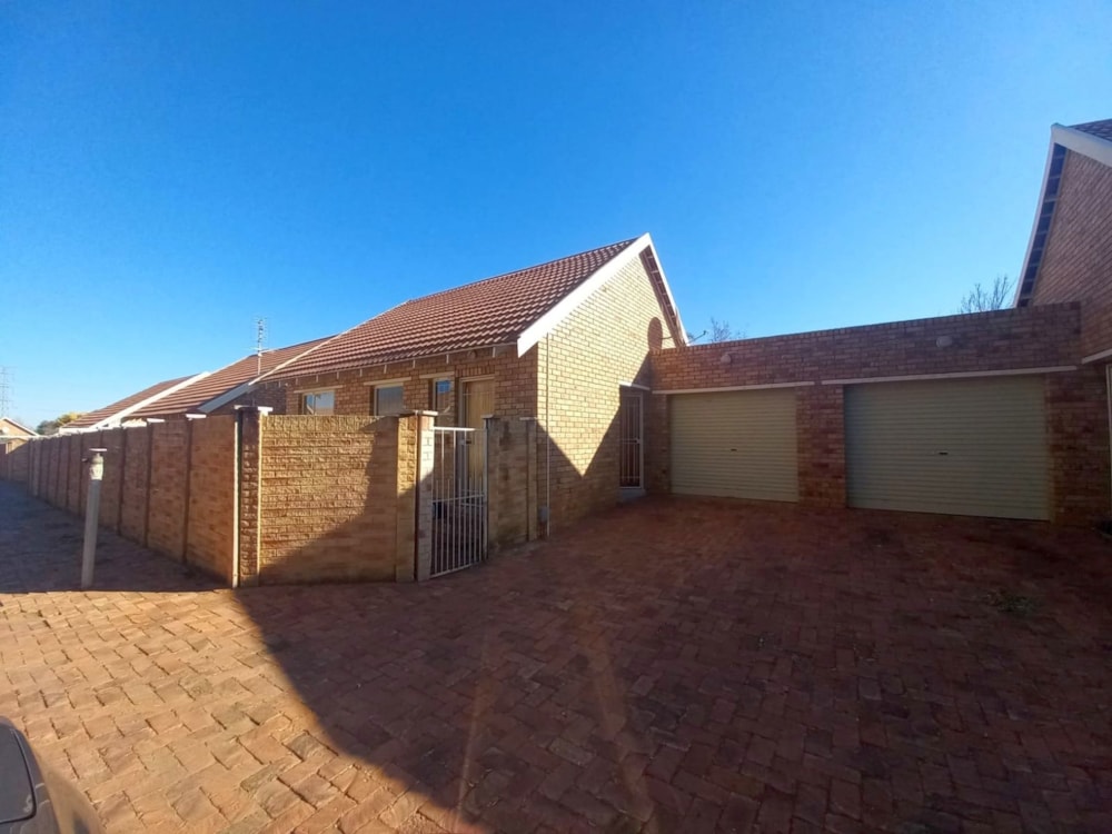 Townhouse let in Spitskop - 1BX1709961