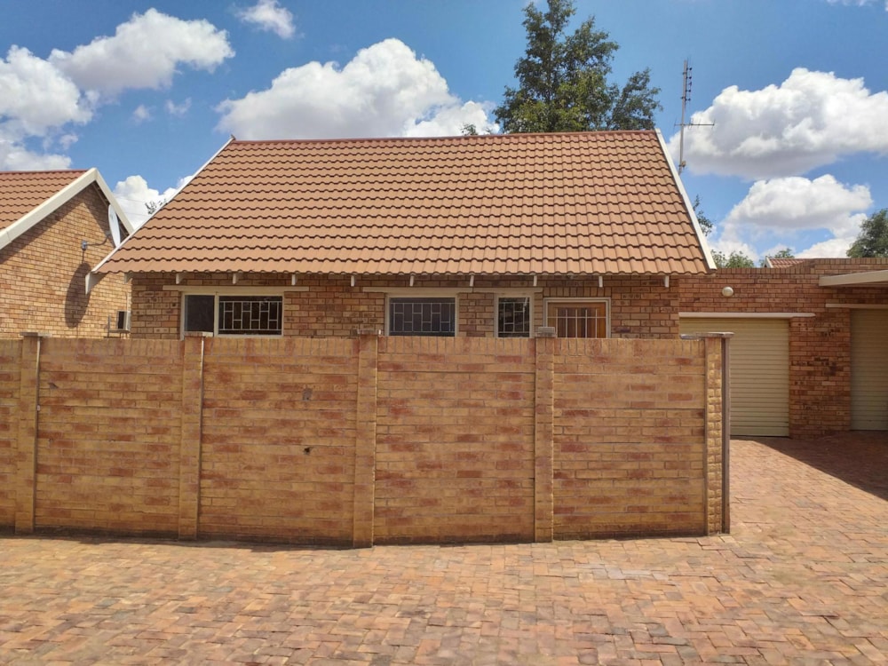 Townhouse let in Spitskop - 1BX1709961