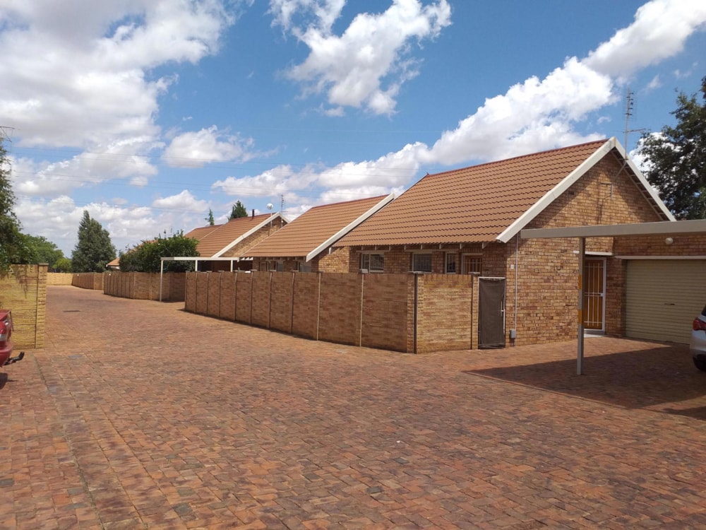 Townhouse let in Spitskop - 1BX1709961