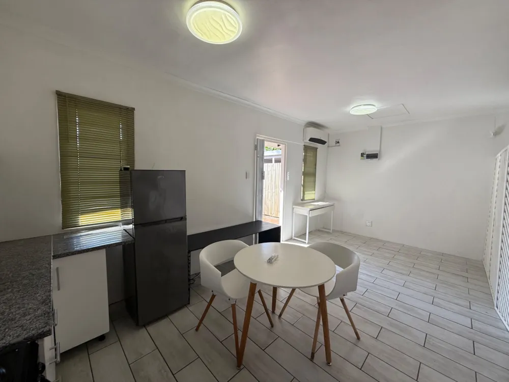 Garden cottage let in La Lucia - 1ND1699311 Garden cottage let in La Lucia - 1ND1699311