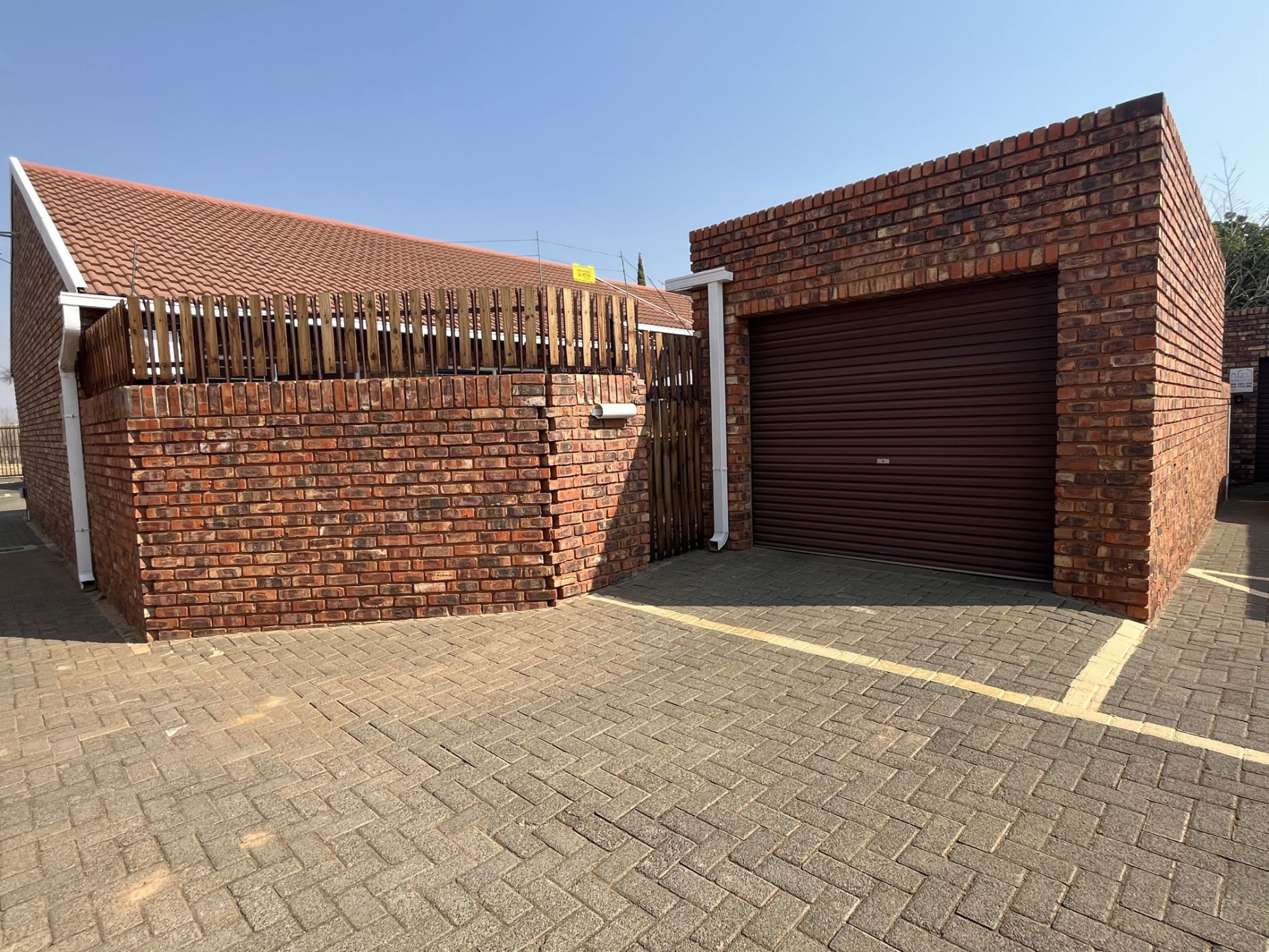 Townhouse for sale in Langenhovenpark - 1BX1715684