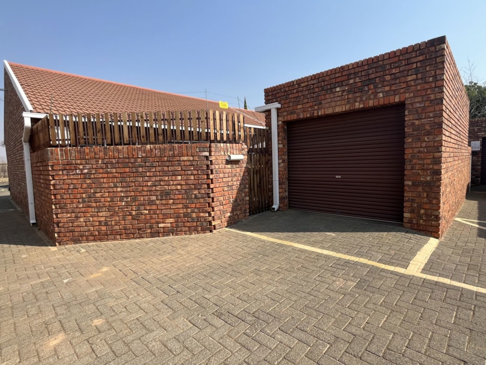 Townhouse for sale in Langenhovenpark - 1BX1715684