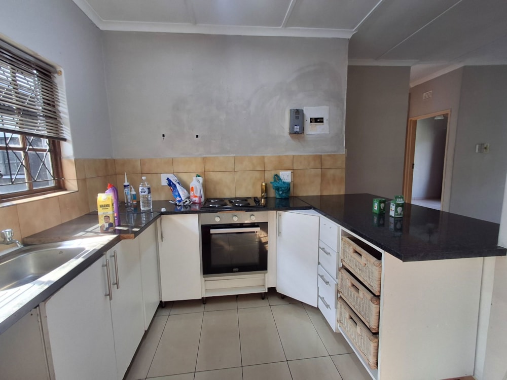 Apartment let in Arboretum, Richards Bay - 1RY1712918 Apartment let in Arboretum, Richards Bay - 1RY1712918