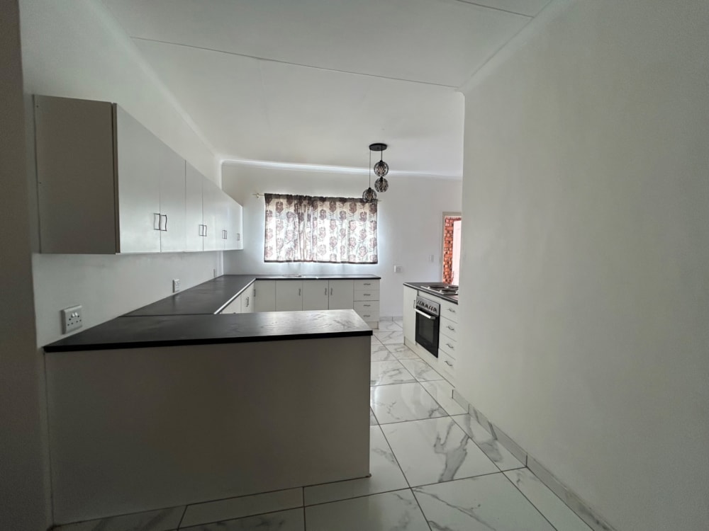 House let in Barkly West - 1KJ1709789 House let in Barkly West - 1KJ1709789