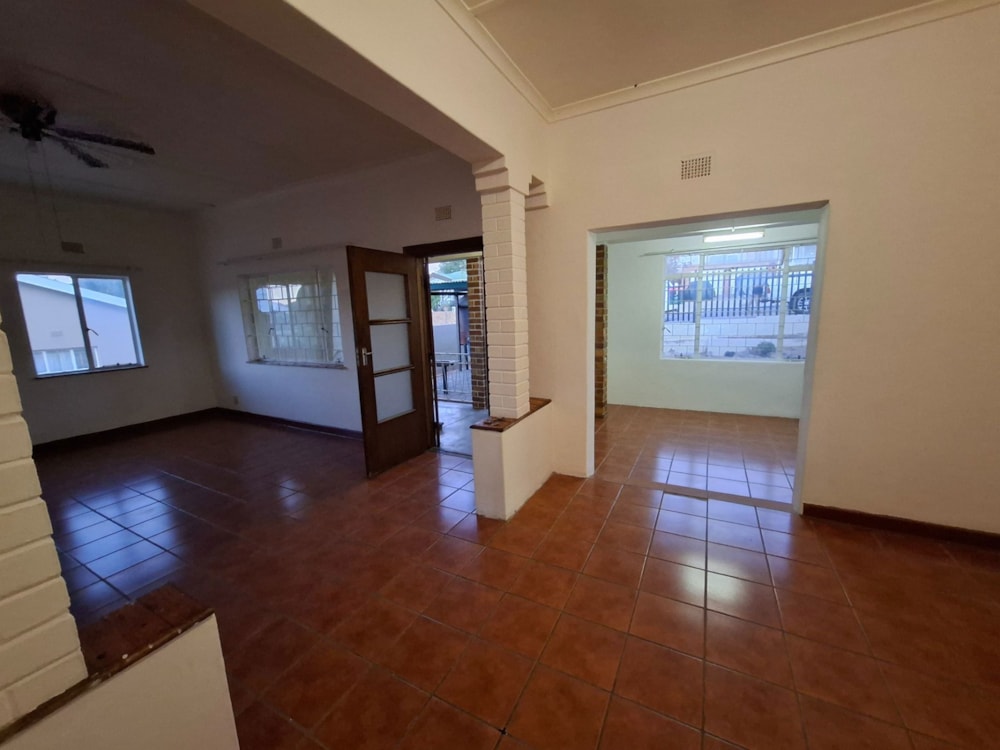 House let in Springbok - 1NA1694846