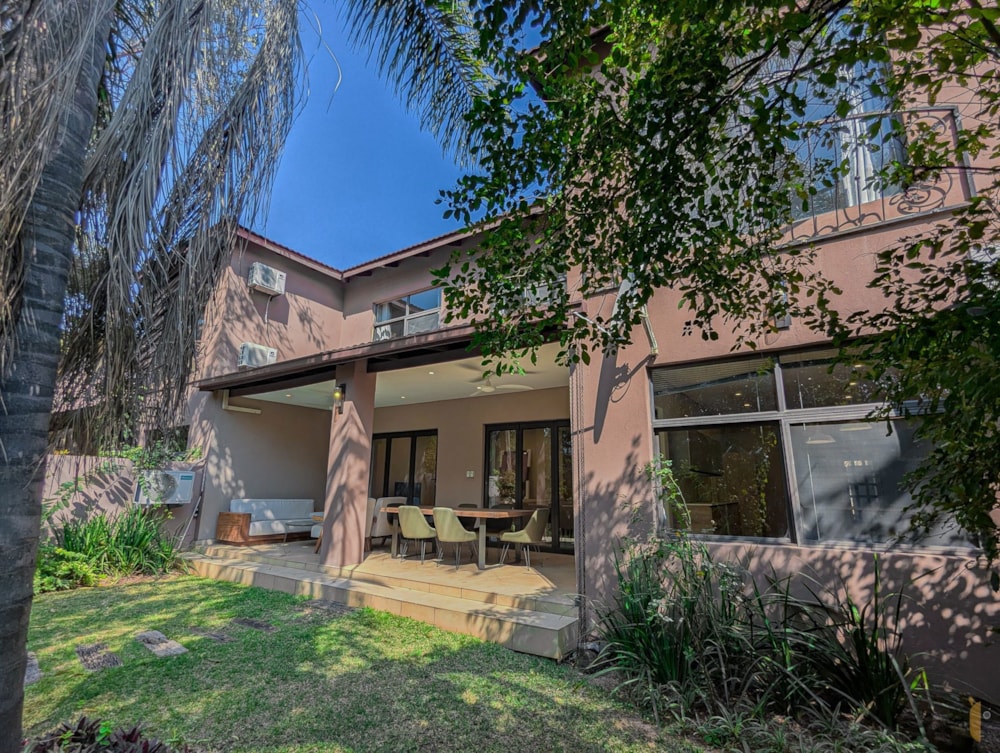 Security complex home to rent in Leopards Hill, Zambia - 3ZA1712205