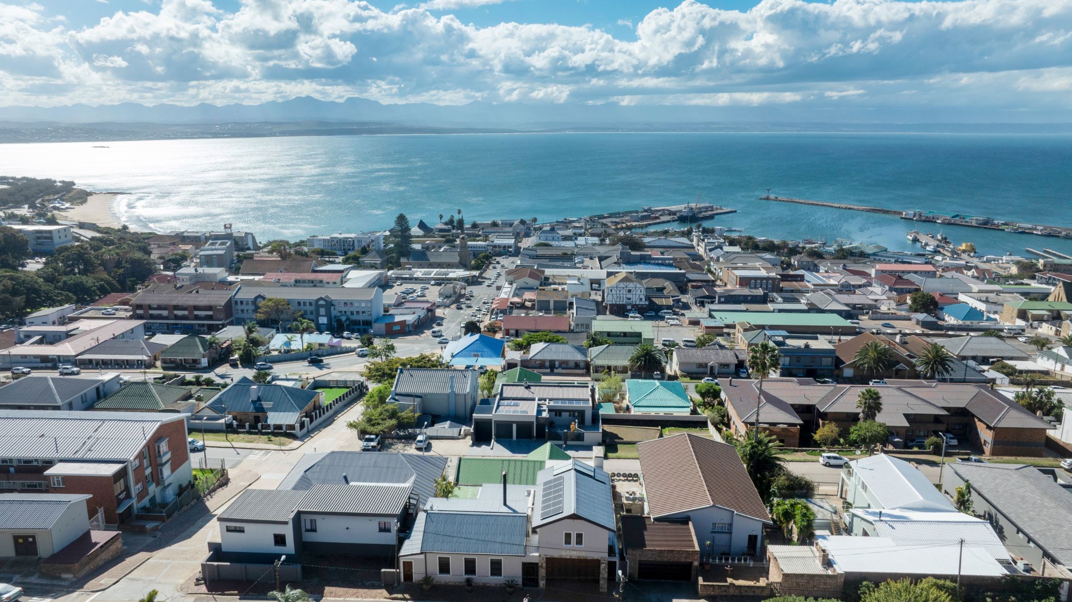 House for sale in Mossel Bay Central - 1MB1712188