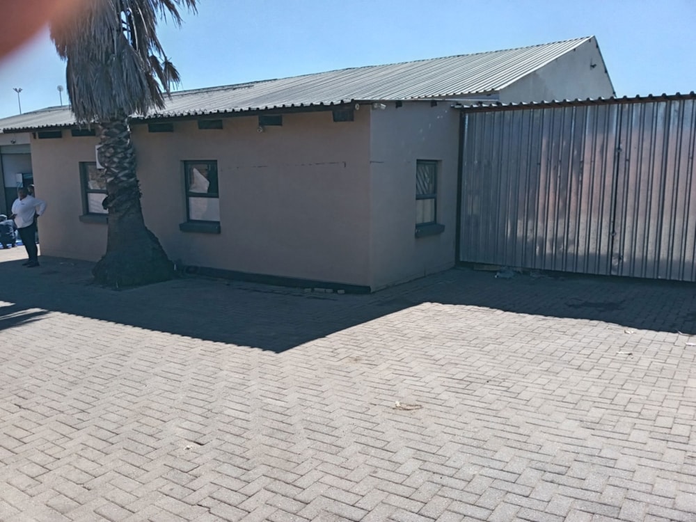 Commercial industrial property for sale in Ladine - 1PS1709976