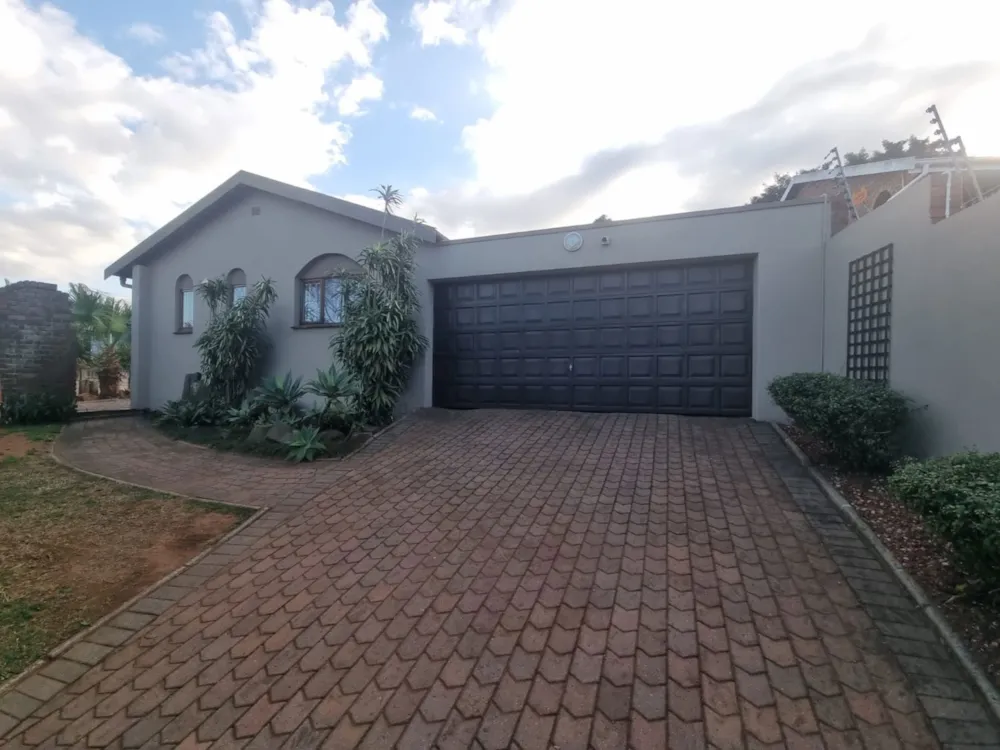 House let in Glen Anil - 1ND1709711 House let in Glen Anil - 1ND1709711