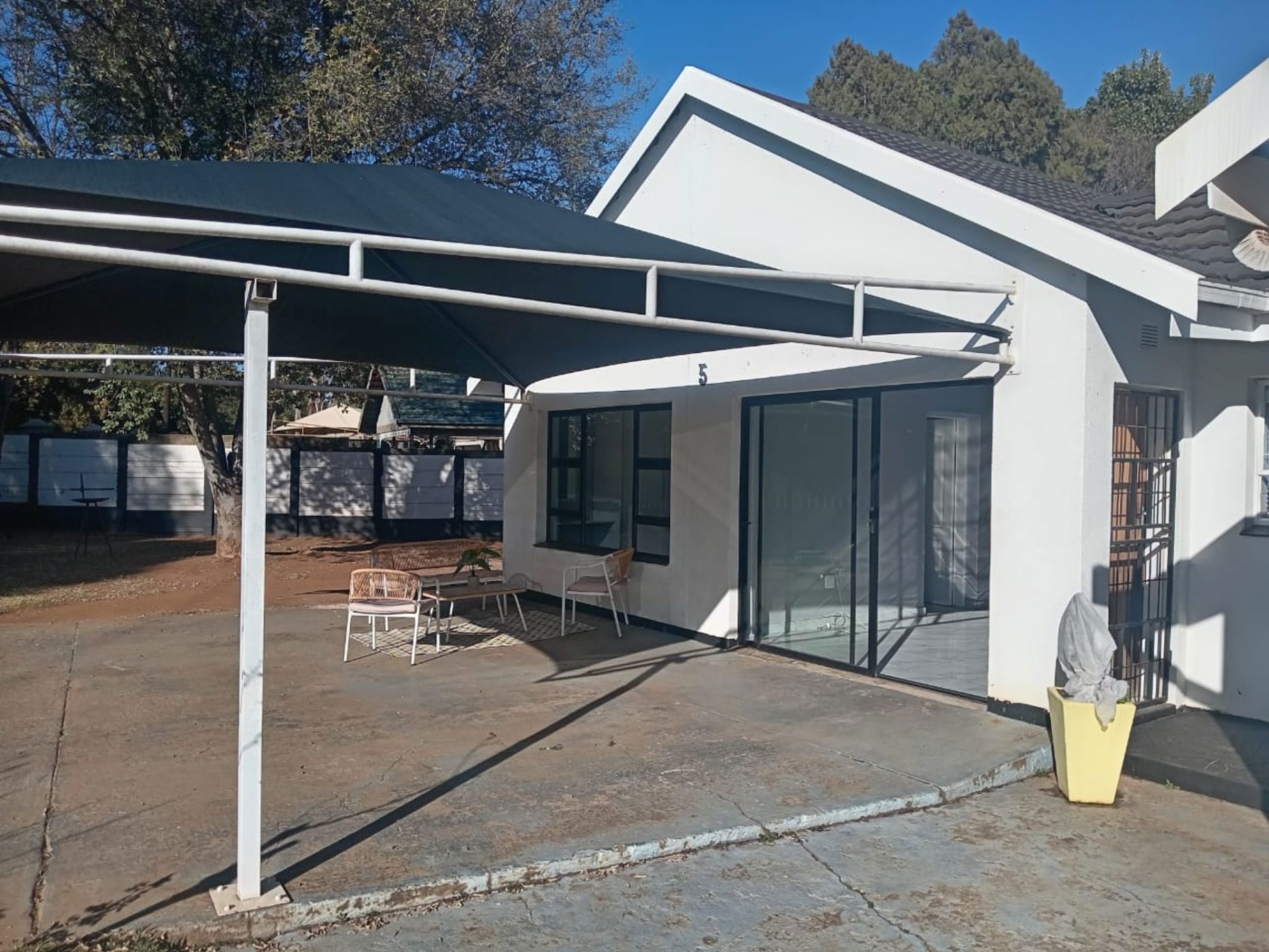 House let in Lydenburg (Mashishing) - 1LY1710072