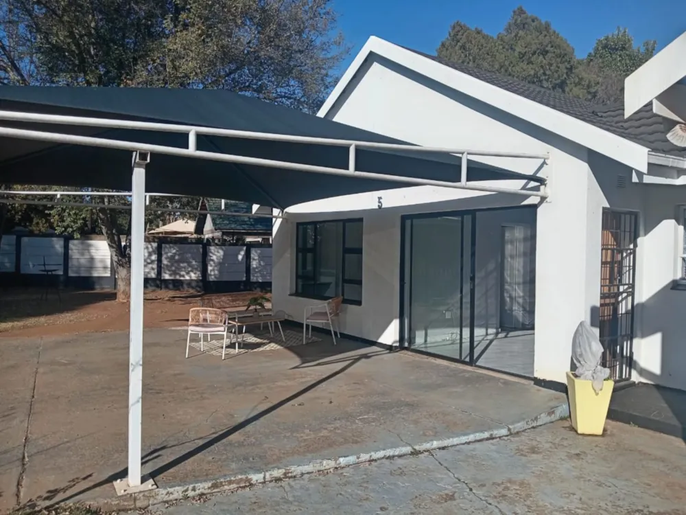 House to rent in Lydenburg (Mashishing) - 1LY1743376 House to rent in Lydenburg (Mashishing) - 1LY1743376