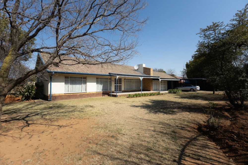 House for sale in Fichardt Park - 1BX1711255