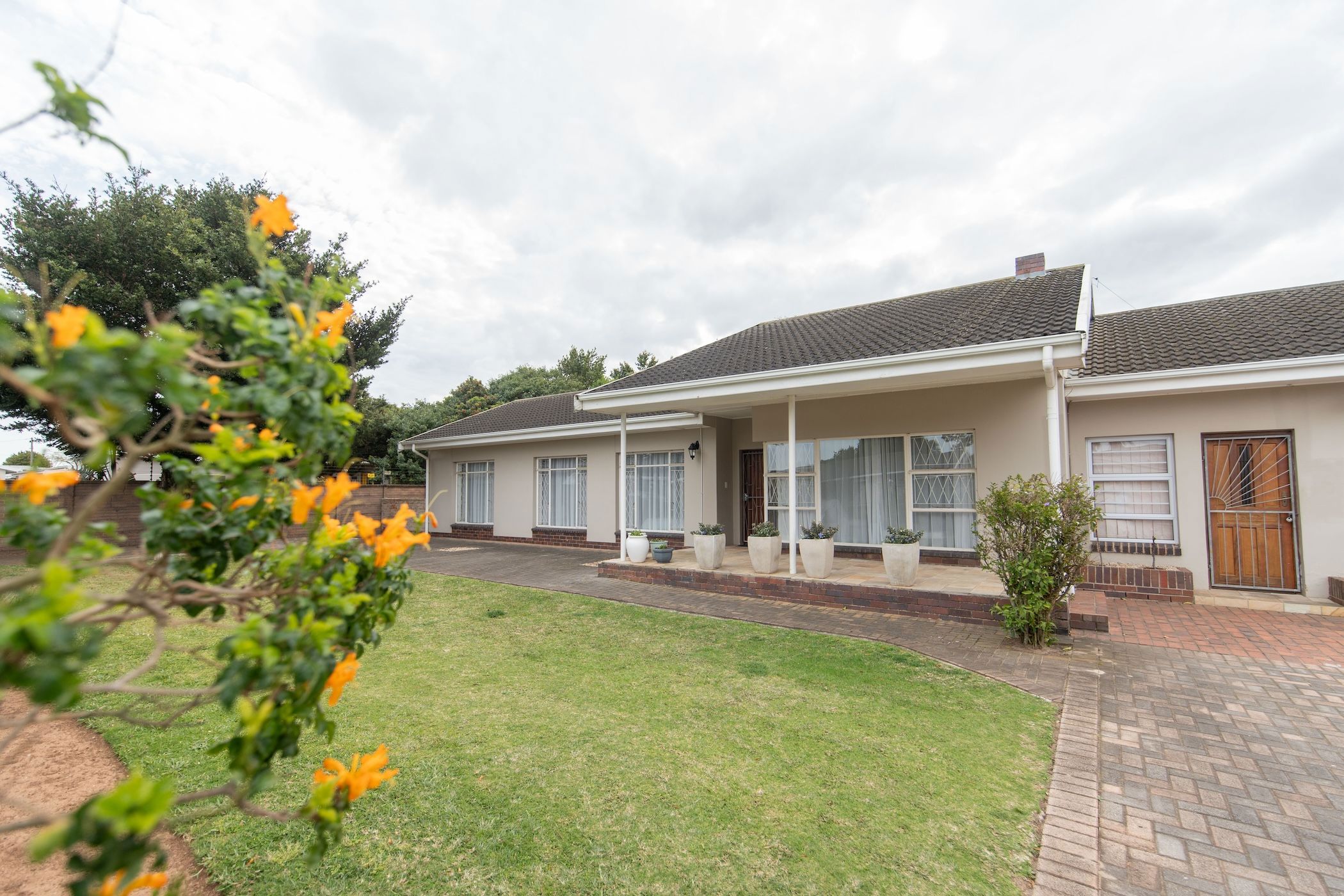 House for sale in Lorraine - 1PLZ1711728