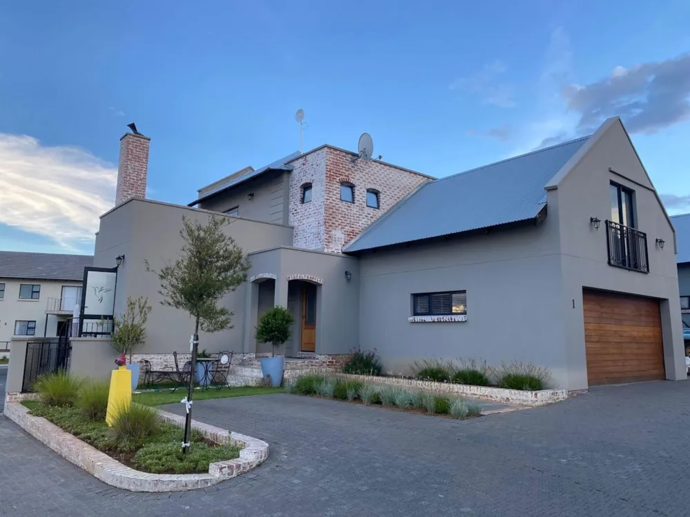 Townhouse sold in Woodland Hills Bergendal - 1BX1711607 Townhouse sold in Woodland Hills Bergendal - 1BX1711607