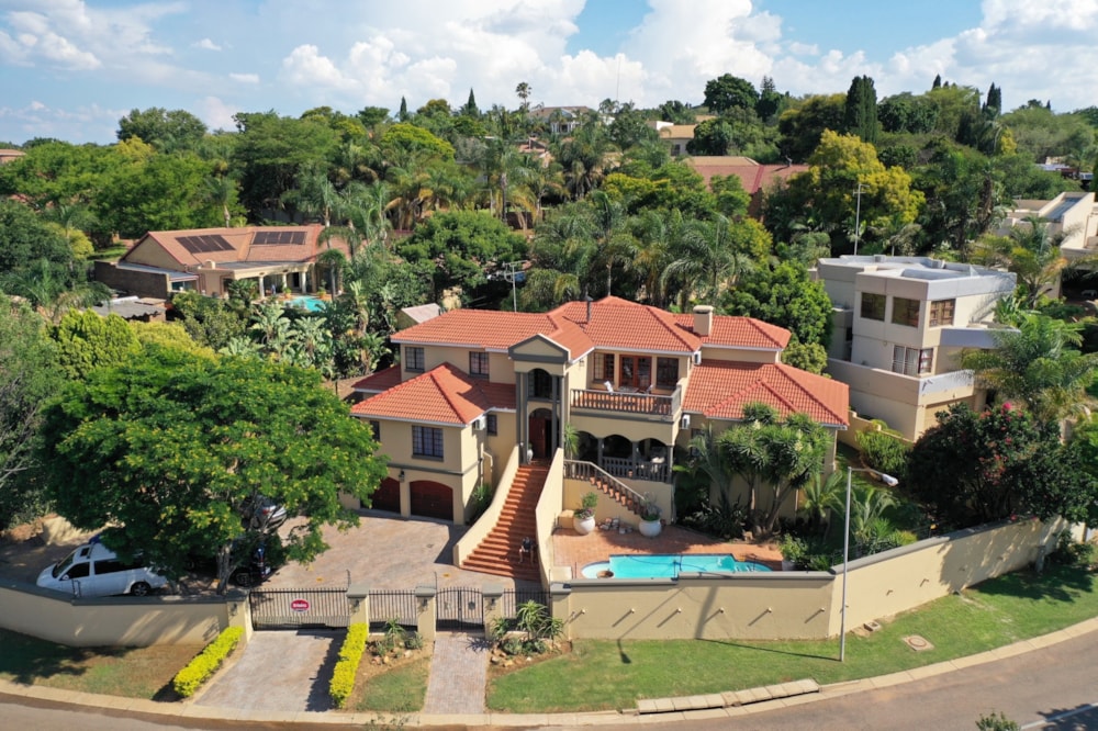 Guesthouse for sale in Moreleta Park - PT1712171 Guesthouse for sale in Moreleta Park - PT1712171