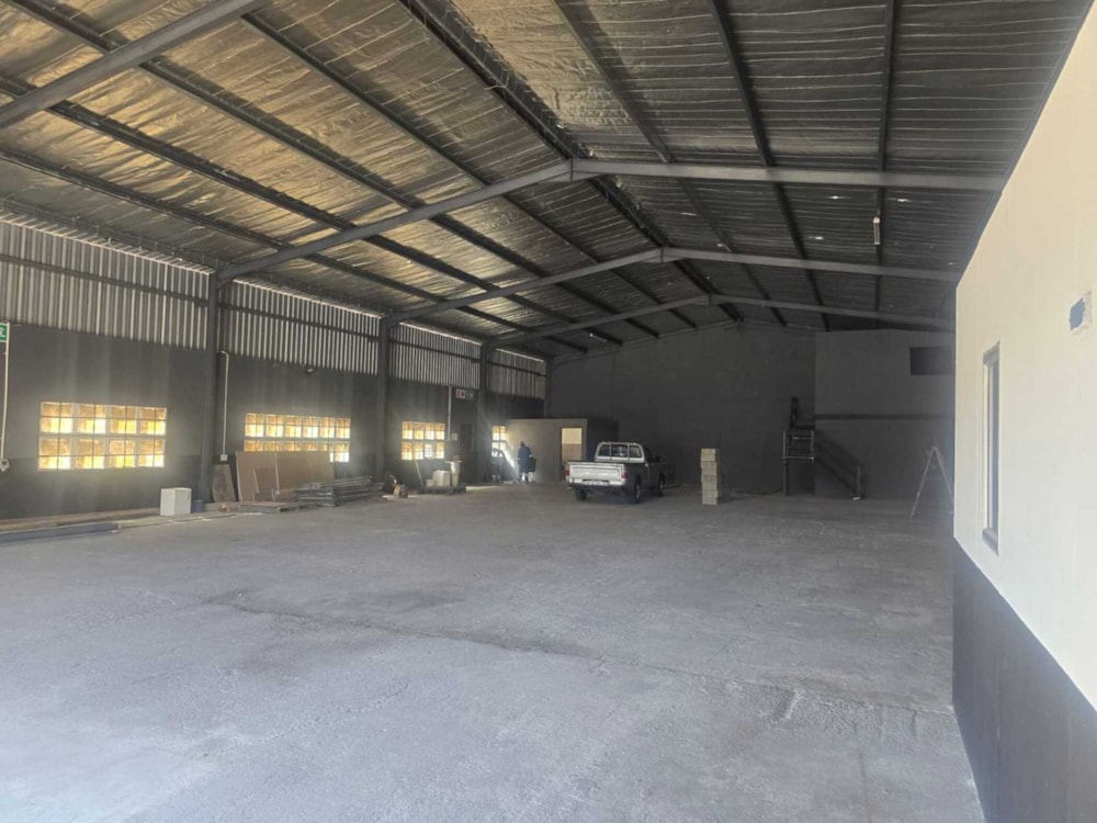 Commercial industrial property to rent in Alton - 1RY1730095 Commercial industrial property to rent in Alton - 1RY1730095