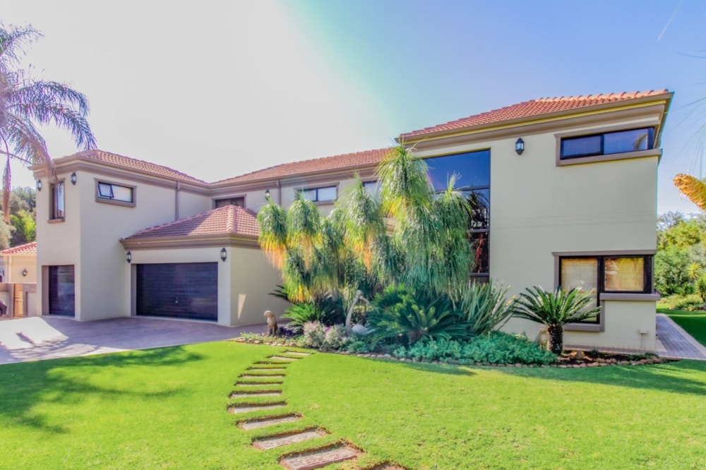 House for sale in Westlake, Hartbeespoort - 1HR1708257