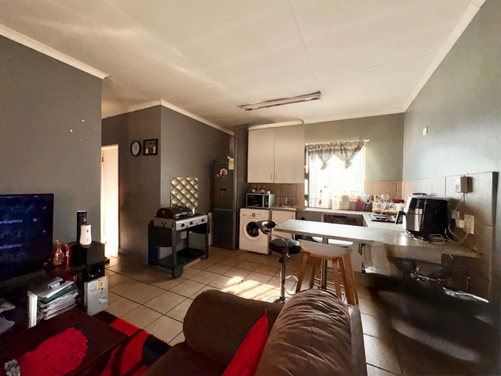 Apartment for sale in Kempton Park - KTP1714466 Apartment for sale in Kempton Park - KTP1714466