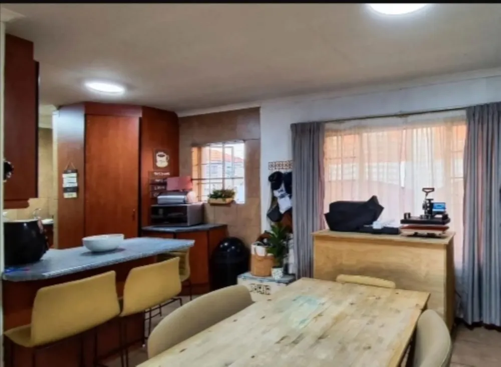 Townhouse for sale in Glen Marais - KTP1710353 Townhouse for sale in Glen Marais - KTP1710353