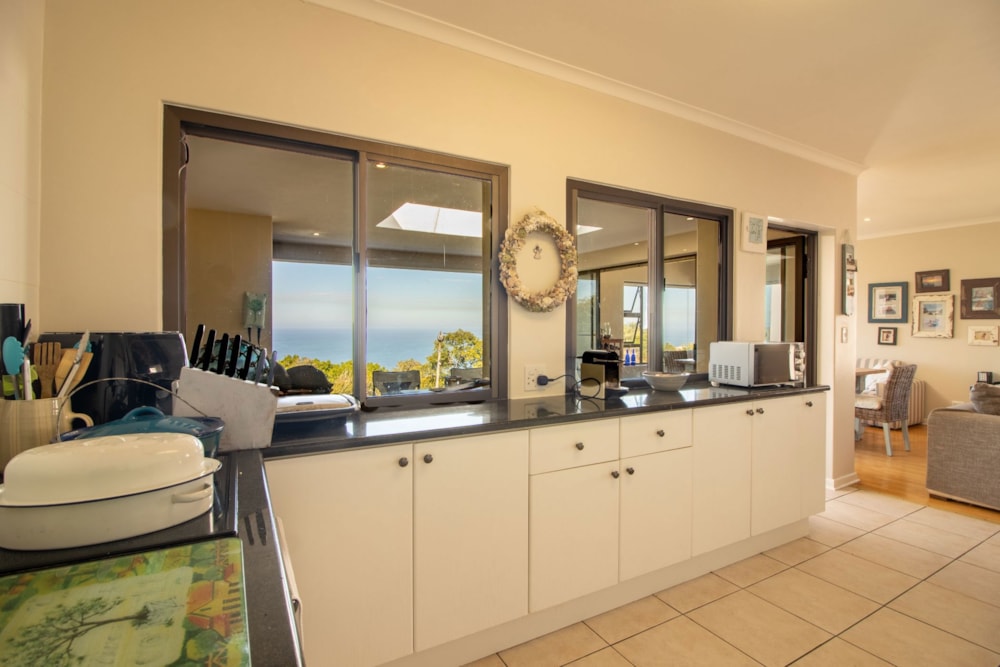 House sold in Brenton on Sea - 1KG1712018 House sold in Brenton on Sea - 1KG1712018