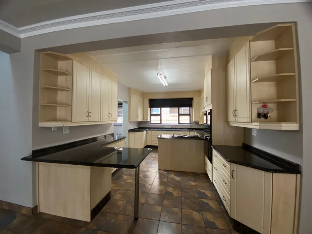 Townhouse to rent in Signal Hill, Newcastle - 1NW1741695 Townhouse to rent in Signal Hill, Newcastle - 1NW1741695